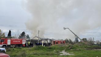 Kocaeli'de üretim tesisinde yangın