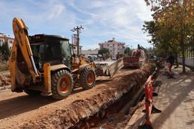 Muğla'da yol çalışmaları sürüyor