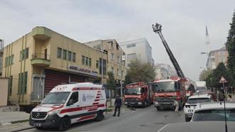 İstanbul- Güngören'de tekstil fabrikasında çıkan yangın söndürüldü