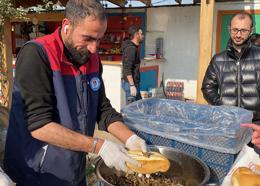 Öğretmenler, hamsi festivalinde eğlendi