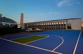 Erzincan’da okul bahçeleri kauçuk zeminle kaplandı