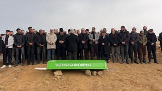 Otomobilin baraj gölüne yuvarlandığı kazada ölen Furkan toprağa verildi