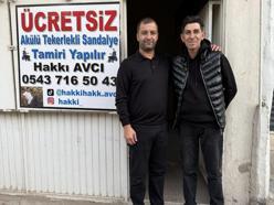 Akülü sandalyeleri ücretsiz tamir eden kişiye iş yeri desteği