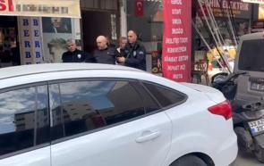 Mersin'de sokakta çıplak dolaşan Rus, gözaltına alındı