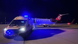 Kars'ta 44 günlük bebek, ambulans uçakla Ankara'ya sevk edildi