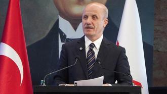 YÖK Başkanı Özvar: Dünya sıralamasında 6 üniversitemiz ilk 500'e, 11 üniversitemiz ilk 1000'e girme başarısı göstermiştir