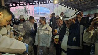 Çalışma ve Sosyal Güvenlik Bakan Yardımcıları, madencilerle buluştu