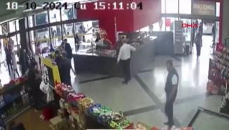 Tartıştığı büfe çalışanını boğazından bıçaklayan sanığa 9 yıl 7 ay hapis