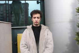 Tartıştığı büfe çalışanını boğazından bıçaklayan sanığa 9 yıl 7 ay hapis