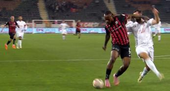 Arca Çorum FK. - Atko Grup Pendikspor: 2 - 0