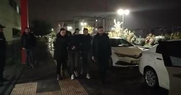 Gözaltına alınan Güllü'nün kızı ve arkadaşı sağlık kontrolünden geçirildi, 1 kişi daha gözaltına alındı
