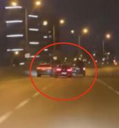 İstanbul - Başakşehir'de trafikte makas atarak ilerleyen sürücü kamerada