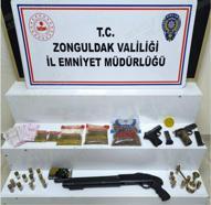 2 sevgili uyuşturucu ile yakalanınca soruşturma genişledi; 5 tutuklama