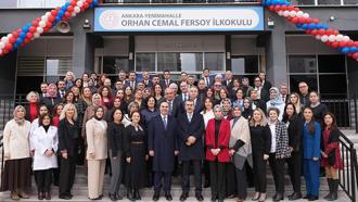 Bakanlar Tekin ve Kacır, 'Türk Malları Haftası'nda öğrencilerle buluştu