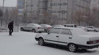 Bitlis merkez ve Güroymak ilçesinde köy okulları ve taşımalı eğitime kar tatili
