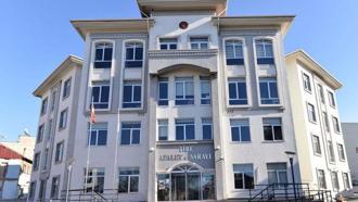 Mahkemeden işsiz erkeğe nafaka kararı