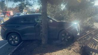 Diyarbakır’da otomobil ve cip çarpıştı; 1’i ağır, 3 yaralı