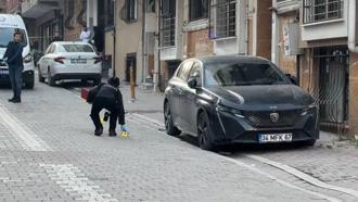 Esenyurt'ta silahlı saldırı: 3 yaralı