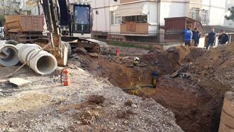 Altyapı çalışmasında doğalgaz hattında sızıntı: 3 sokak ve bir cadde üzerinde kesinti yaşandı