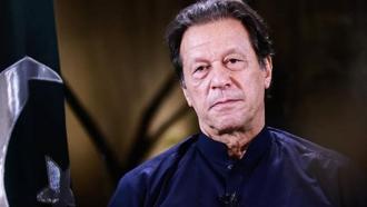 Eski Pakistan Başbakanı Han ile eşine 17'şer yıl hapis cezası