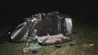 Çanakkale'de 2 otomobil çarpıştı: 5 ölü, 1 yaralı (2)