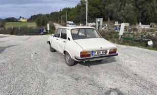 Otomobil ile çarpışan motosikletin sürücüsü yaralandı