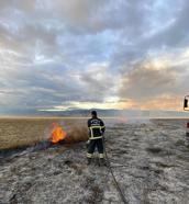 150 dönüm arazi yandı