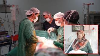 Karnından 2 kilo 200 gram ağırlığında tümör çıkarıldı