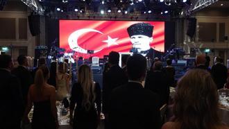 TÜGİAD kuruluşunun 40’ıncı yılını gala gecesiyle kutladı
