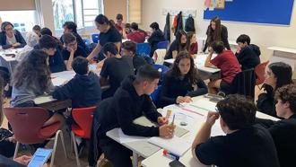 Öğrencilerden deniz suyunu tatlı su ve bitki gıdasına dönüştüren proje