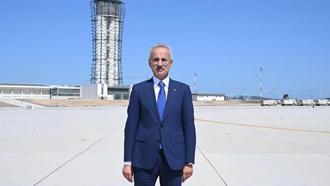 Bakan Uraloğlu: Sabiha Gökçen Havalimanı, 11 ayda 2024'ün yolcu rekorunu geride bıraktı