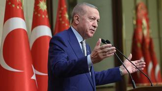 Cumhurbaşkanı Erdoğan: Batılılar karşısında ezikler, kendi insanına gelince kabalar