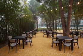 Yunusemre,  Emekli Kafe'ye kavuşuyor