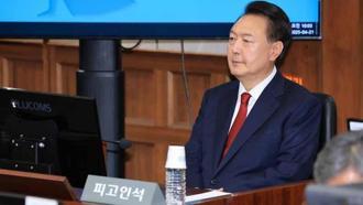 Eski Güney Kore Devlet Başkanı Yoon için 10 yıl hapis istendi