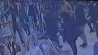 Kendisini cezaevine götürmek için gelen polisleri görünce bayıldı