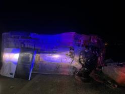 Diyarbakır’da işçi servisi minibüsü devrildi: 16 yaralı