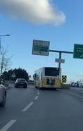İstanbul- Beykoz'da otobüsün arkasında tehlikeli yolculuk