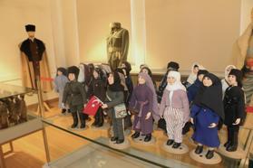 Samsun’da Milli Mücadele Kadın Kahramanları’ koleksiyonuna ilgi