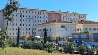 Tartıştığı 3 kişi tarafından bıçaklanan üniversite öğrencisi yaralandı