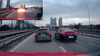 Şişli’de makas atan sürücü bariyerlere çarptı; alev alan aracın motoru yola fırladı