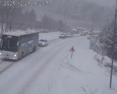 Uludağ, günübirlik tatilcilerin akınına uğradı (2)