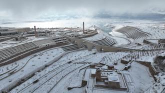 Hasankeyf’te kar yağışı sonrası manzara dronla görüntülendi