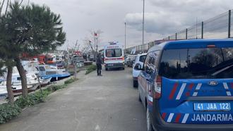 Denizde çırpınan kişiyi sahil güvenlik kurtardı