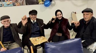 Artvin’de yaşlılara vefa gecesi yürekleri ısıttı