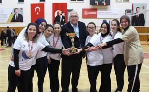 Öğretmenler Voleybol Turnuvası sona erdi