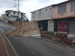Kocaeli’de taşımalı eğitimde 1 gün, çatısı uçan 5 okulda ise 4 gün tatil edildi