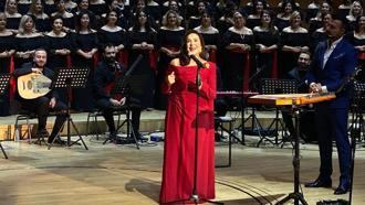 Türkan Şoray, Ankara'da sahneye çıktı