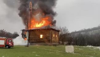 Karabük’te 450 yıllık ahşap cami yandı