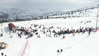 Yıldız Dağı Kayak Merkezi'nde sömestir yoğunluğu
