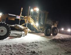 Yayla yolunda mahsur kalan çift kurtarıldı